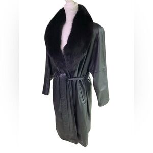 Vintage 80’s Black Leather Coat with Fox Fur Collar (FC)